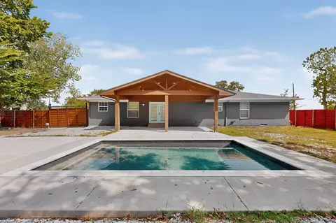 2512 Mcdearmon St, Sachse, TX 75048