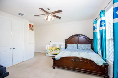 Bedroom - 1002 Nail Ln, Euless, TX 76040 photo 1 of 6