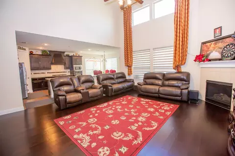 Living - 1002 Nail Ln, Euless, TX 76040 photo 2 of 4