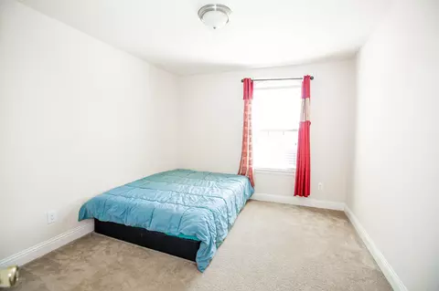 Bedroom - 1002 Nail Ln, Euless, TX 76040 photo 4 of 6
