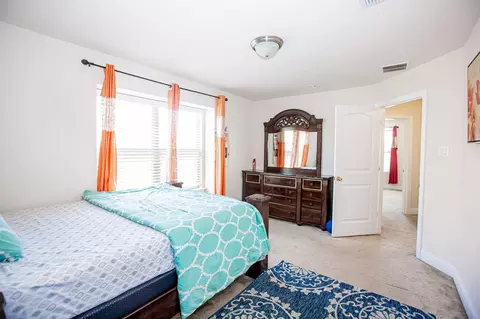 Bedroom - 1002 Nail Ln, Euless, TX 76040 photo 3 of 6