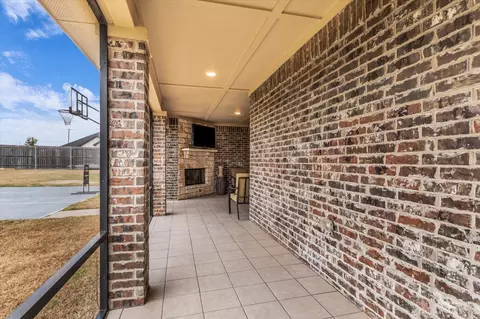 Exterior - 125 Mini Rd, Lorena, TX 76655 photo 4 of 8