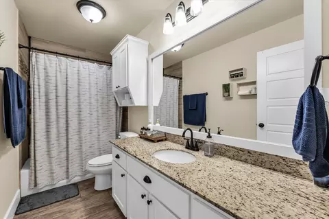 Bath - 125 Mini Rd, Lorena, TX 76655 photo 2 of 2