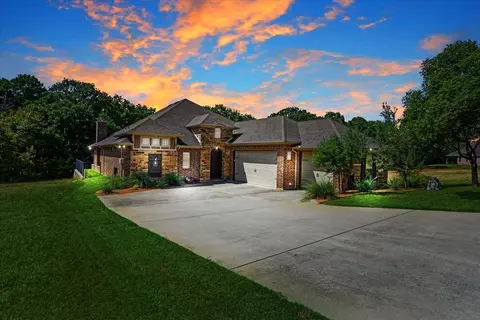 304 Dublin Cir, Gordonville, TX 76245