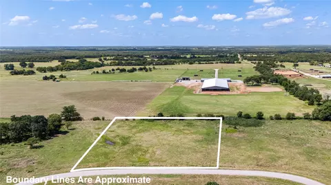 2196 Sundance Rd, Whitesboro, TX 76273