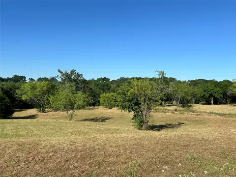 3036 Koscher Dr, Grand Prairie, TX 75104