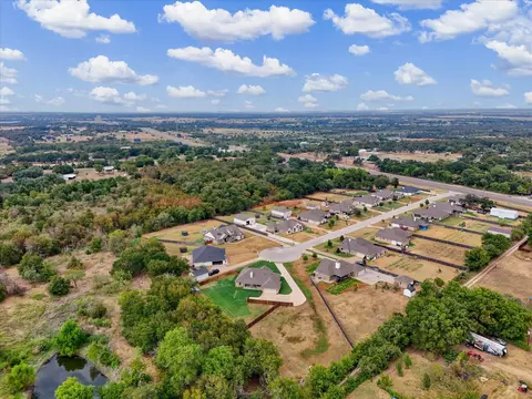 View/Area - 128 Sydney Ln, Lorena, TX 76655 photo 3 of 5