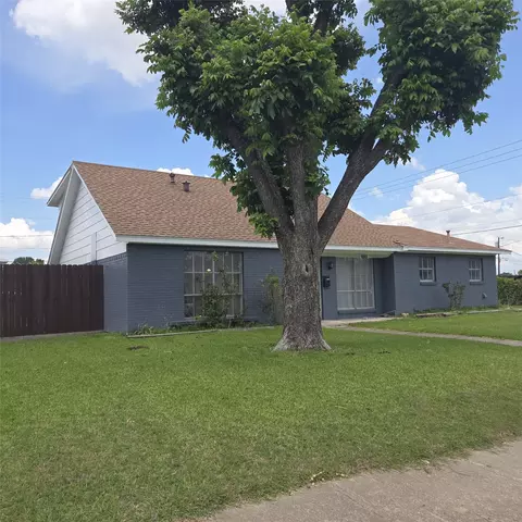 4001 Burning Tree Ln, Garland, TX 75042