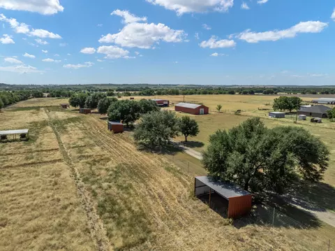 View/Area - 5112 Old Caufield Ranch Rd, Mcgregor, TX 76657 photo 3 of 5