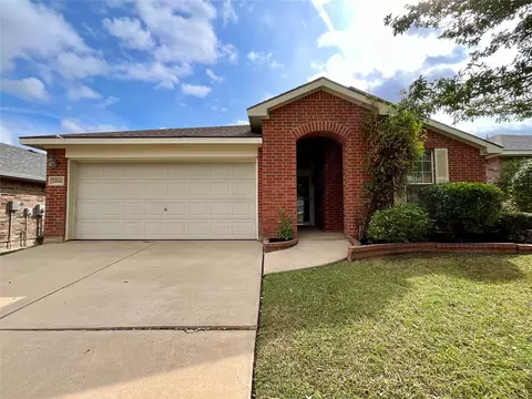14044 Fontana Rd, Roanoke, TX 76262