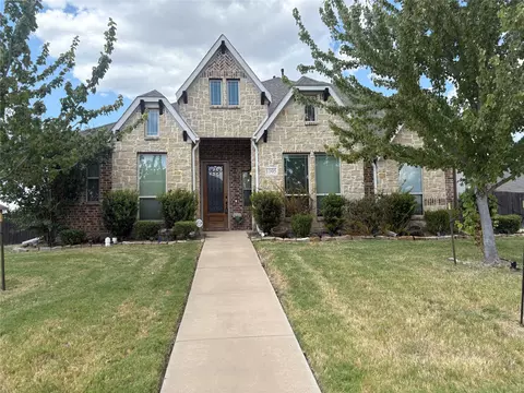 1105 Richard Pittmon Dr, Desoto, TX 75115