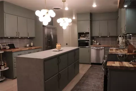 Kitchen - 4617 Scottwood Dr, Waco, TX 76708 photo 1 of 3