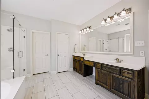 Bath - 831 Texcoco Dr, Prosper, TX 75078 photo 2 of 5
