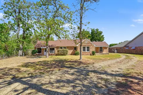 10609 Seagoville Rd, Dallas, TX 75217