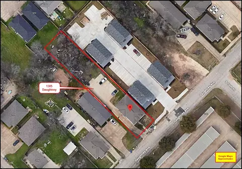 1305 Daughtrey Ave, Waco, TX 76706 photo 3