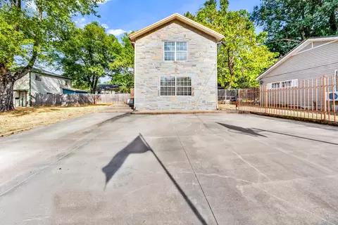 716 Brinker St, Sulphur Springs, TX 75482