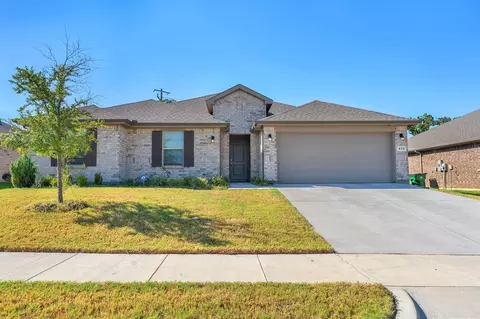 872 Alexandria Ln, Joshua, TX 76058