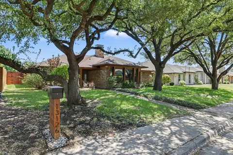 13126 Fall Manor Dr, Dallas, TX 75243