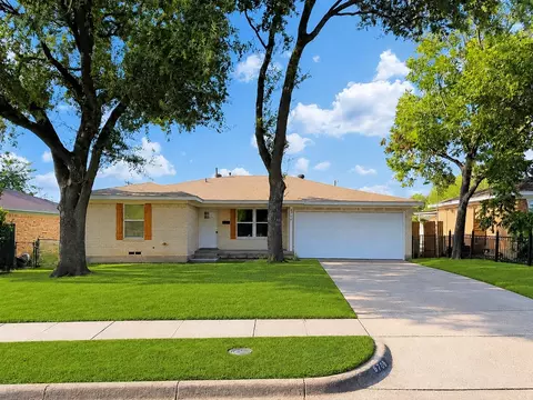 8706 Reva St, Dallas, TX 75227