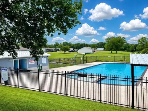 545 Comanche Dr, Quitman, TX 75783 photo 7