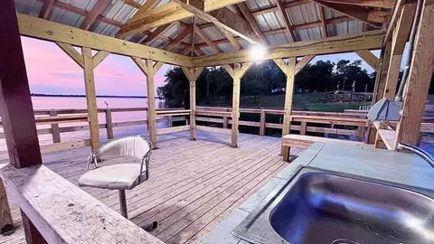555 Comanche Dr, Quitman, TX 75783 photo 14