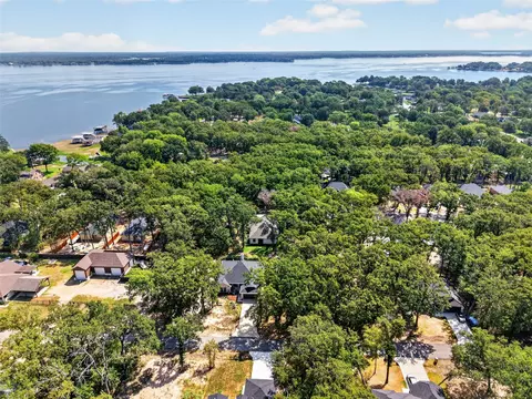 219 E Beachwood Loop, Trinidad, TX 75163
