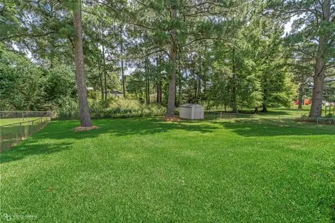 Exterior - 706 Claiborne St, Minden, LA 71055 photo 4 of 6