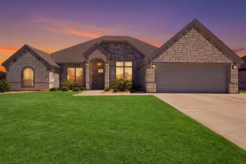 198 Crenshaw Ct, Stephenville, TX 76401