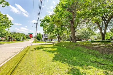 2100 Ashland Ave, Fort Worth, TX 76107