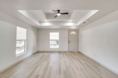 Living - 407 Ada St, Cleburne, TX 76031 photo 3 of 12
