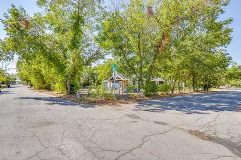 Other - 407 Ada St, Cleburne, TX 76031 photo 2 of 6