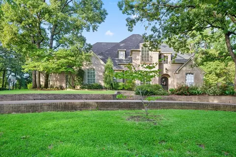 1950 Stonehill Dr, Tyler, TX 75703