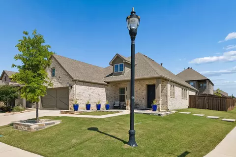 360 Foxthorne Way, Little Elm, TX 75068