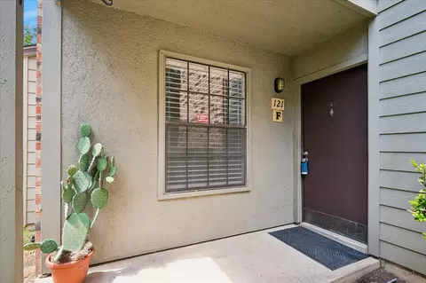 5335 Bent Tree Forest Dr #121, Dallas, TX 75248