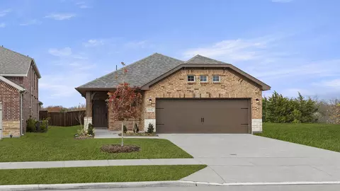 1753 Edgeway Dr, Aubrey, TX 76227