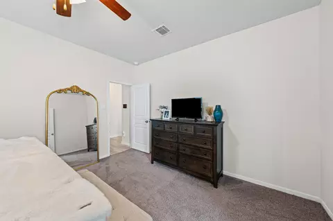 Bedroom - 815 Cross Dr, Temple, TX 76502 photo 5 of 5