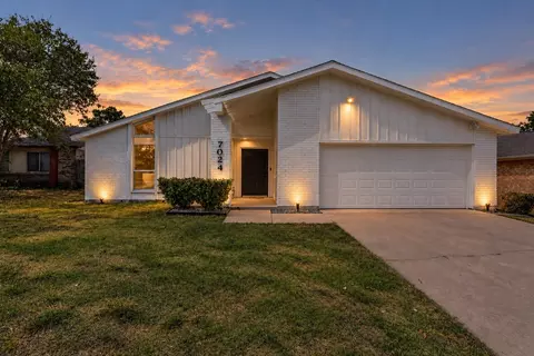 7024 Woodacre Rd, Fort Worth, TX 76133