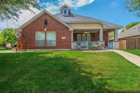 600 Cross Meadow Blvd, Mansfield, TX 76063