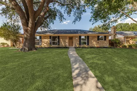 4925 Willowhaven Cir, Garland, TX 75043