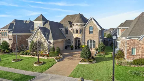 215 Dominion Dr, Wylie, TX 75098