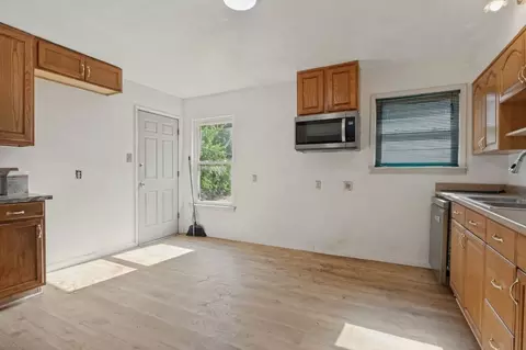 Kitchen - 1024 Harris Dr, Euless, TX 76039 photo 3 of 3