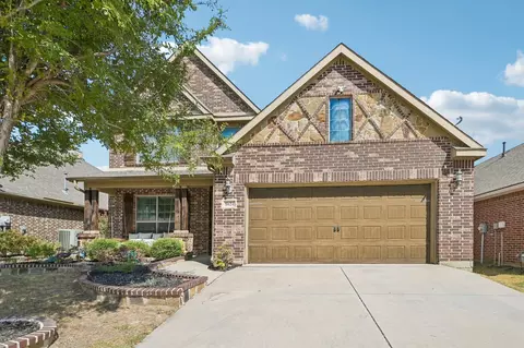 8624 Tribute Ln, Fort Worth, TX 76131
