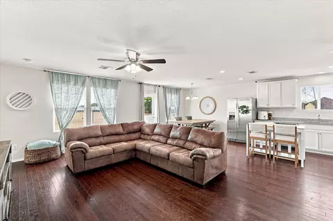 9900 Amosite Dr, Fort Worth, TX 76131