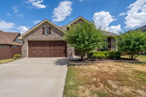 129 Sundance Cir, Waxahachie, TX 75165