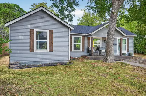 209 Cynisca St, Waxahachie, TX 75165