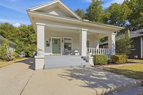 2227 College Ave, Fort Worth, TX 76110