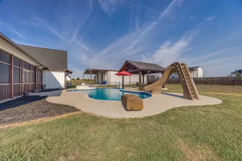 Exterior - 341 George Rd, Howe, TX 75459 photo 6 of 12