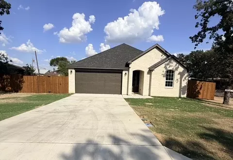 2904 Wilhoit Rd, Balch Springs, TX 75180