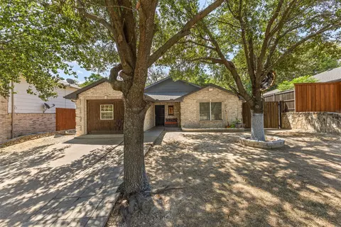 4012 Whitby Ave, Dallas, TX 75237
