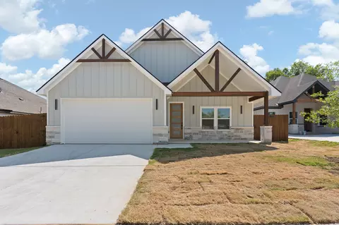 809 Tierney Rd, Fort Worth, TX 76112